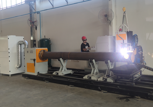 pipe cutting machine