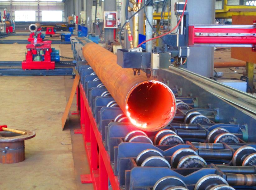 Pipe flame and plasma cutting machine