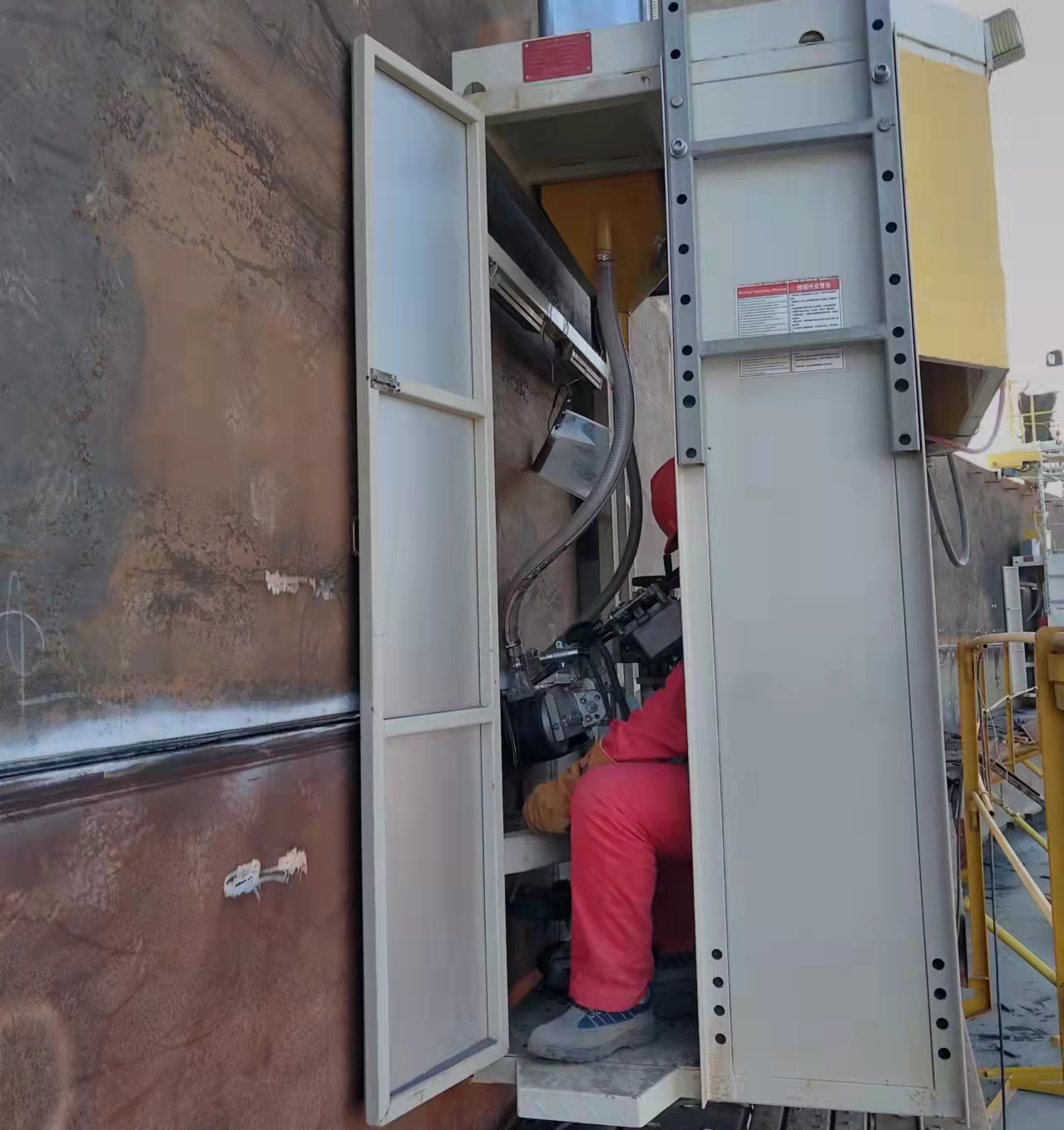 MEGW-I Automatic Vertical Tank Welder – Redefining Efficiency in Heavy Plate Fabrication