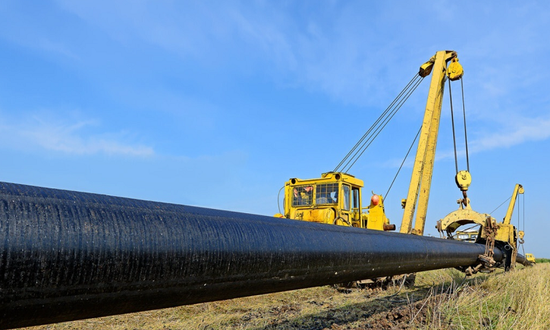 pipeline laying