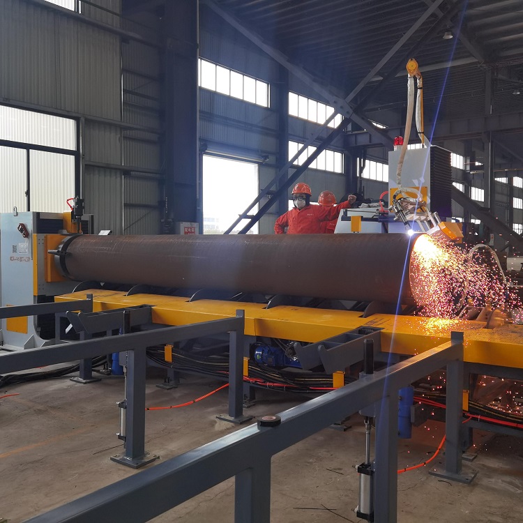 pipe cutting machine