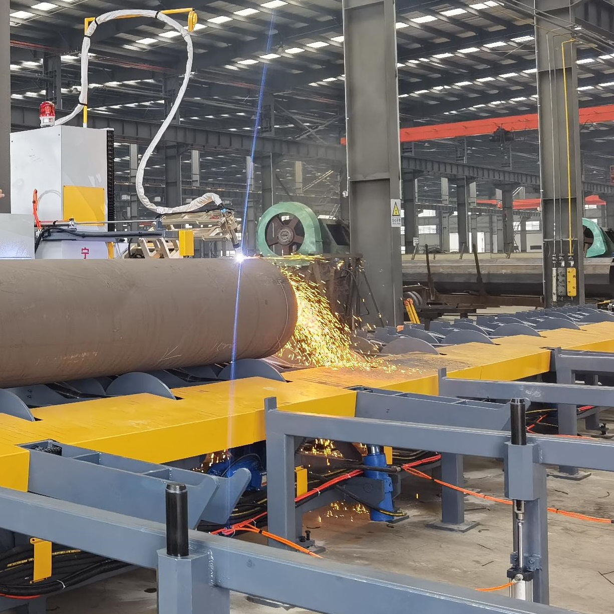 Roller Type 5 Axis Pipe Spool Plasma Cutting Machine