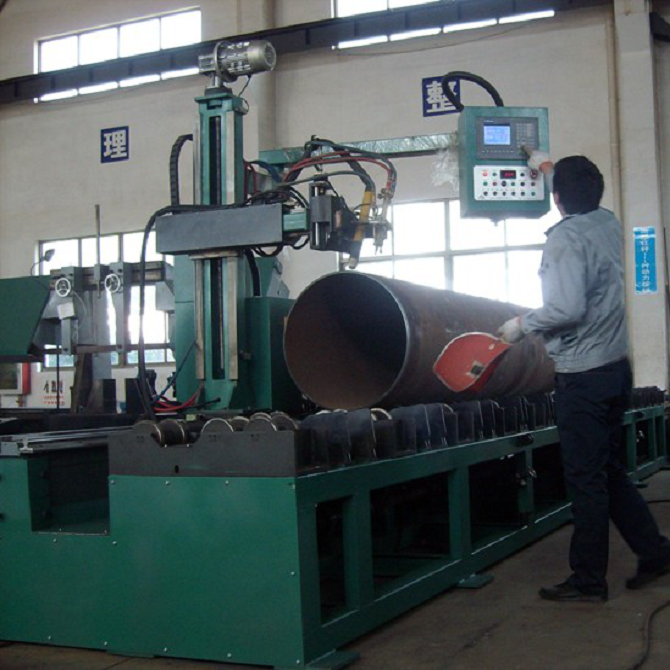 Pipe flame and plasma cutting machine