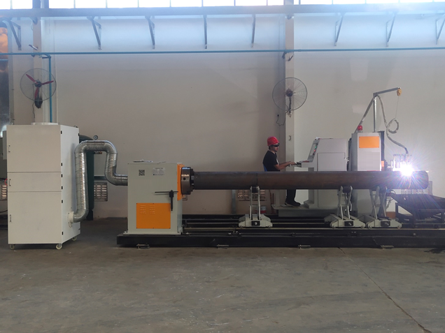 pipe cutting machine